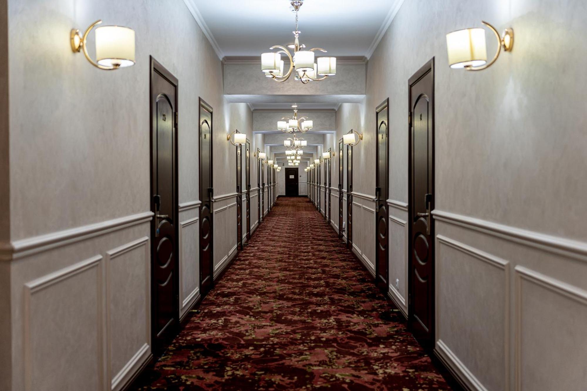 Mildom Express Hotel Almaty Exterior photo